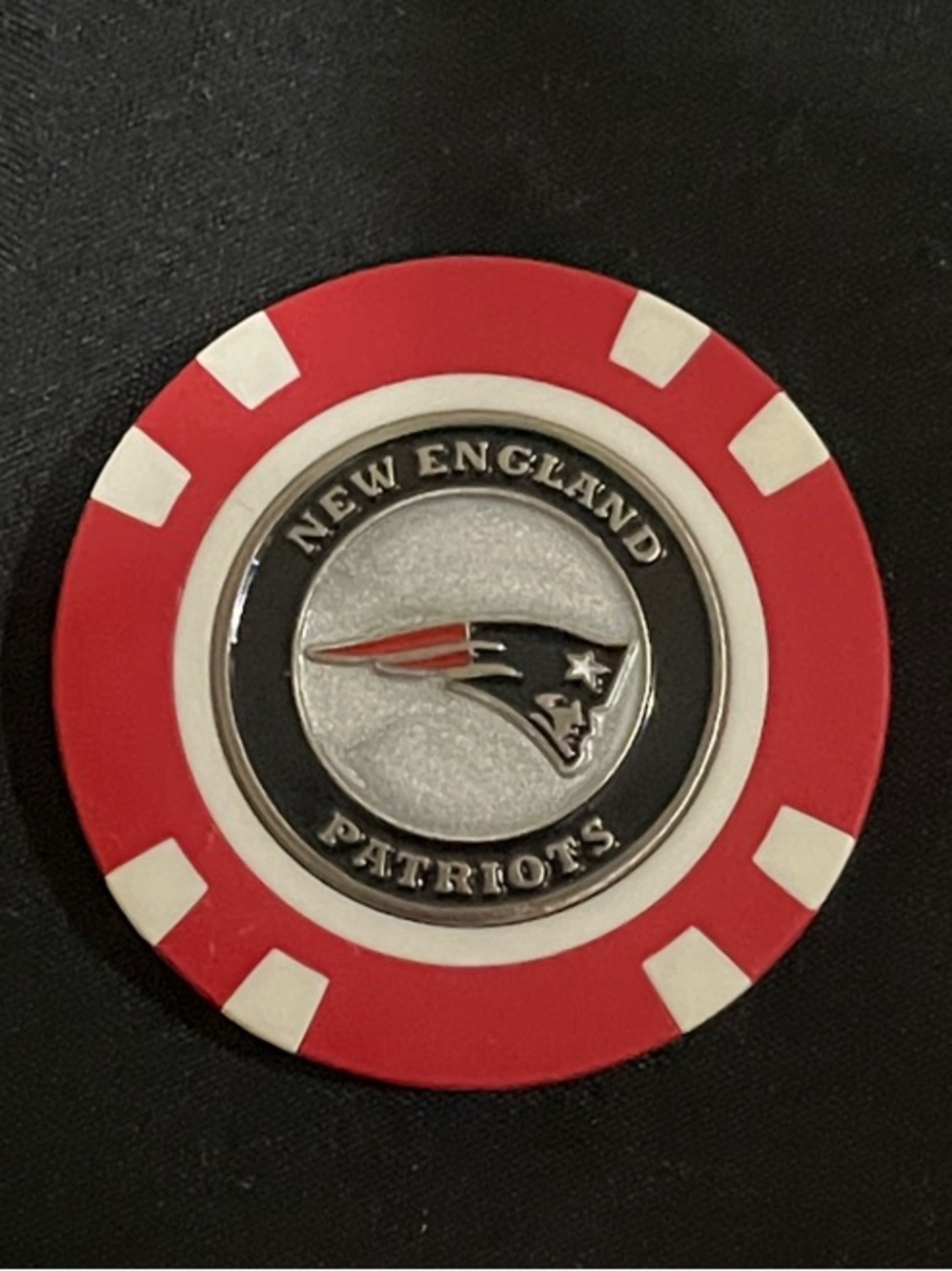 New England Patriots Superbowl Red Poker Chip Ball Marker